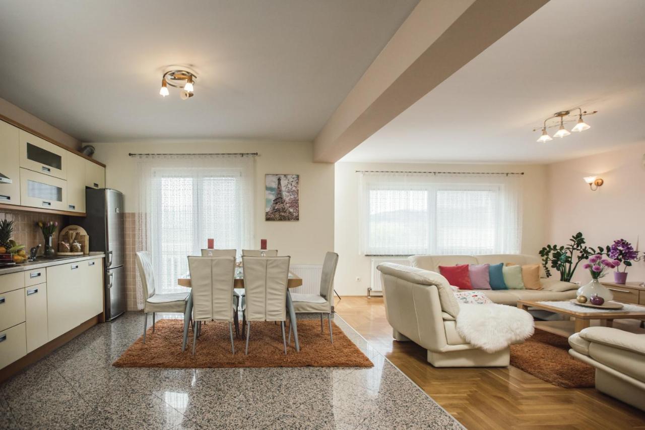 Apartment Luxury Leonarda On The River Vrljika Imotski