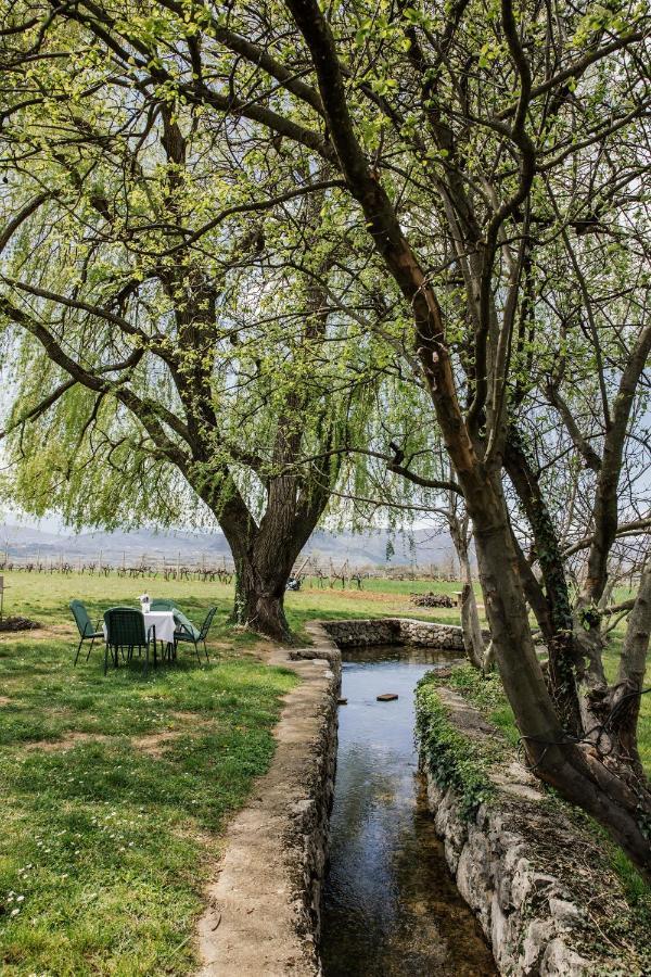 Luxury Leonarda On The River Vrljika Imotski