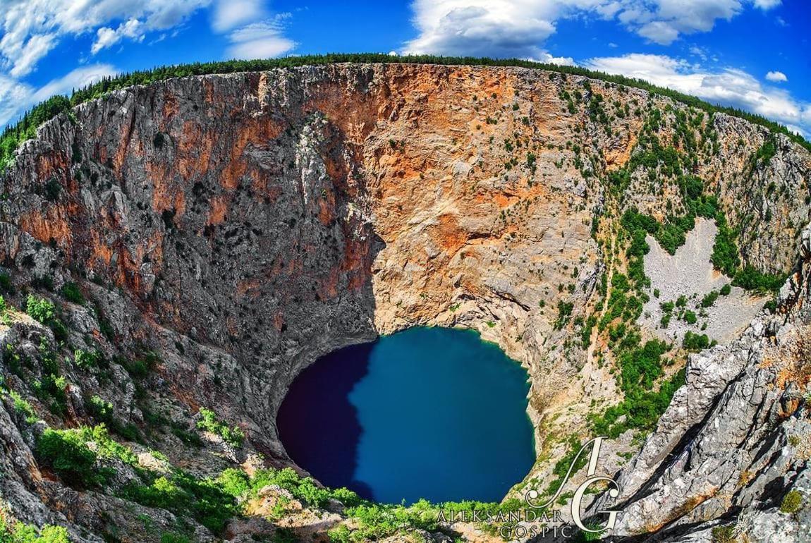 Luxury Leonarda On The River Vrljika Imotski