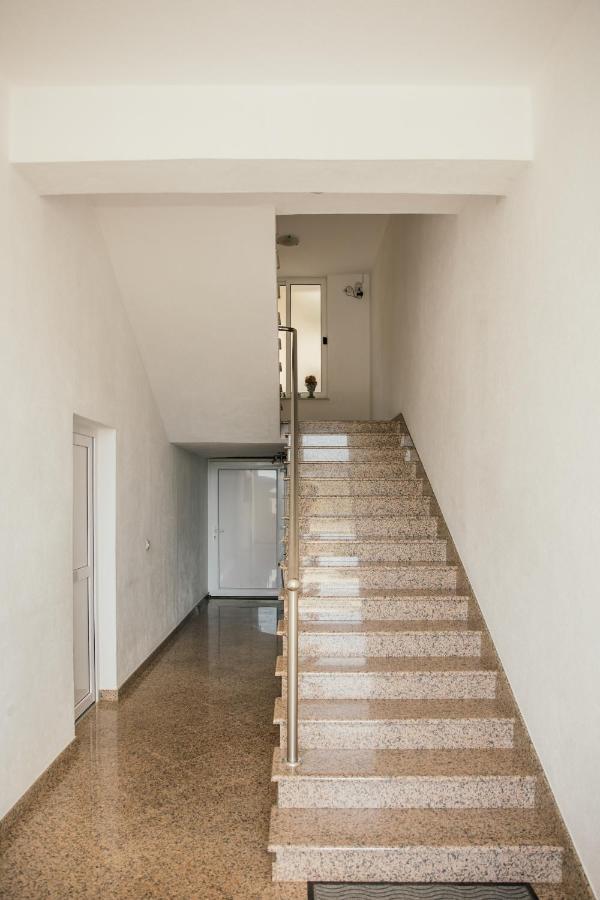 Luxury Leonarda On The River Vrljika Apartment Imotski